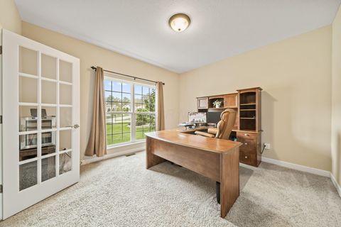 Tiny photo for 465 Hawking Drive, Galena, OH 43021 (MLS # 225039571)