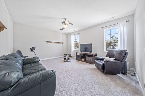 Tiny photo for 465 Hawking Drive, Galena, OH 43021 (MLS # 225039571)