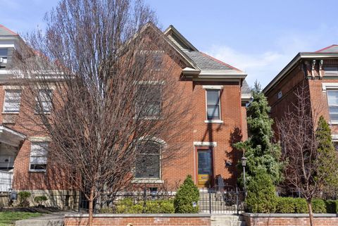 Photo of 80 W Starr Avenue, Columbus, OH 43201 (MLS # 226007676)