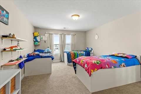 Tiny photo for 1604 Raymond Avenue, Bellefontaine, OH 43311 (MLS # 226000171)