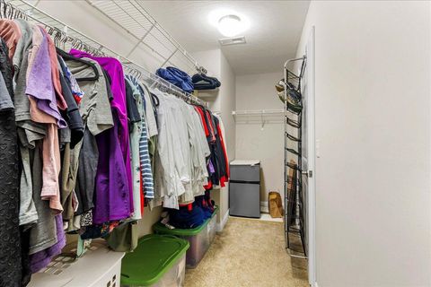 Tiny photo for 1604 Raymond Avenue, Bellefontaine, OH 43311 (MLS # 226000171)