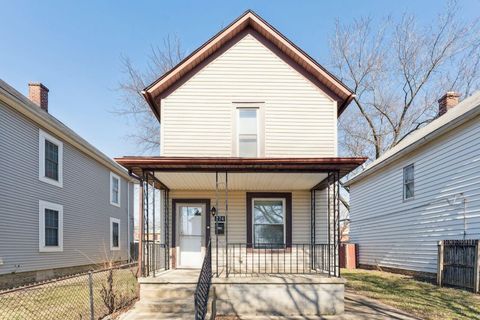 Photo of 274 E Barthman Avenue, Columbus, OH 43207 (MLS # 226005263)
