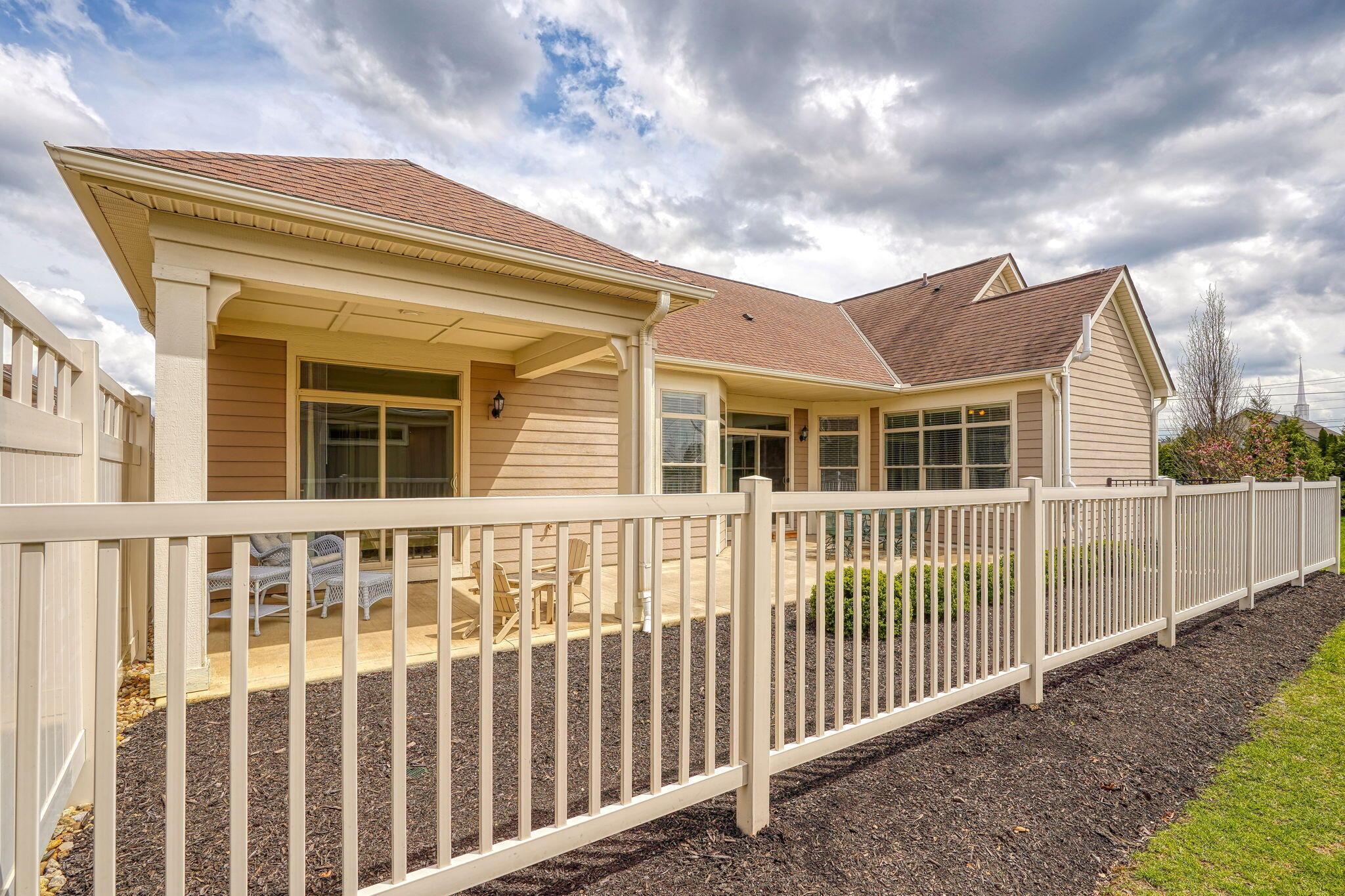 102 Featherstone Court, Powell, Ohio image 43