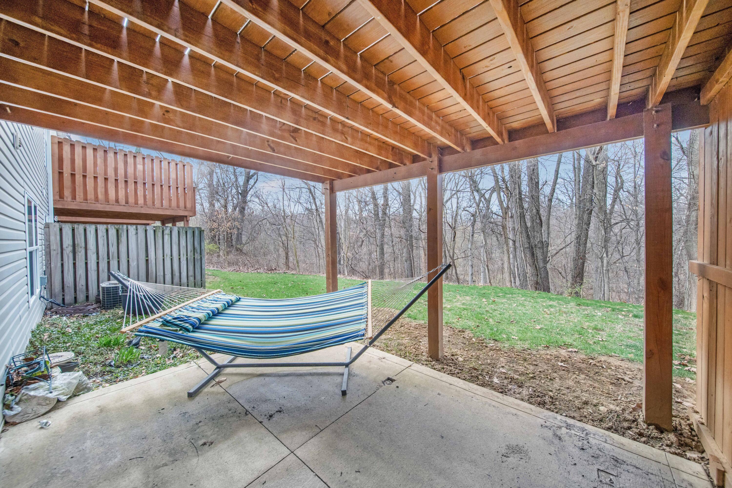247 Brueghel, Blacklick, Ohio image 35