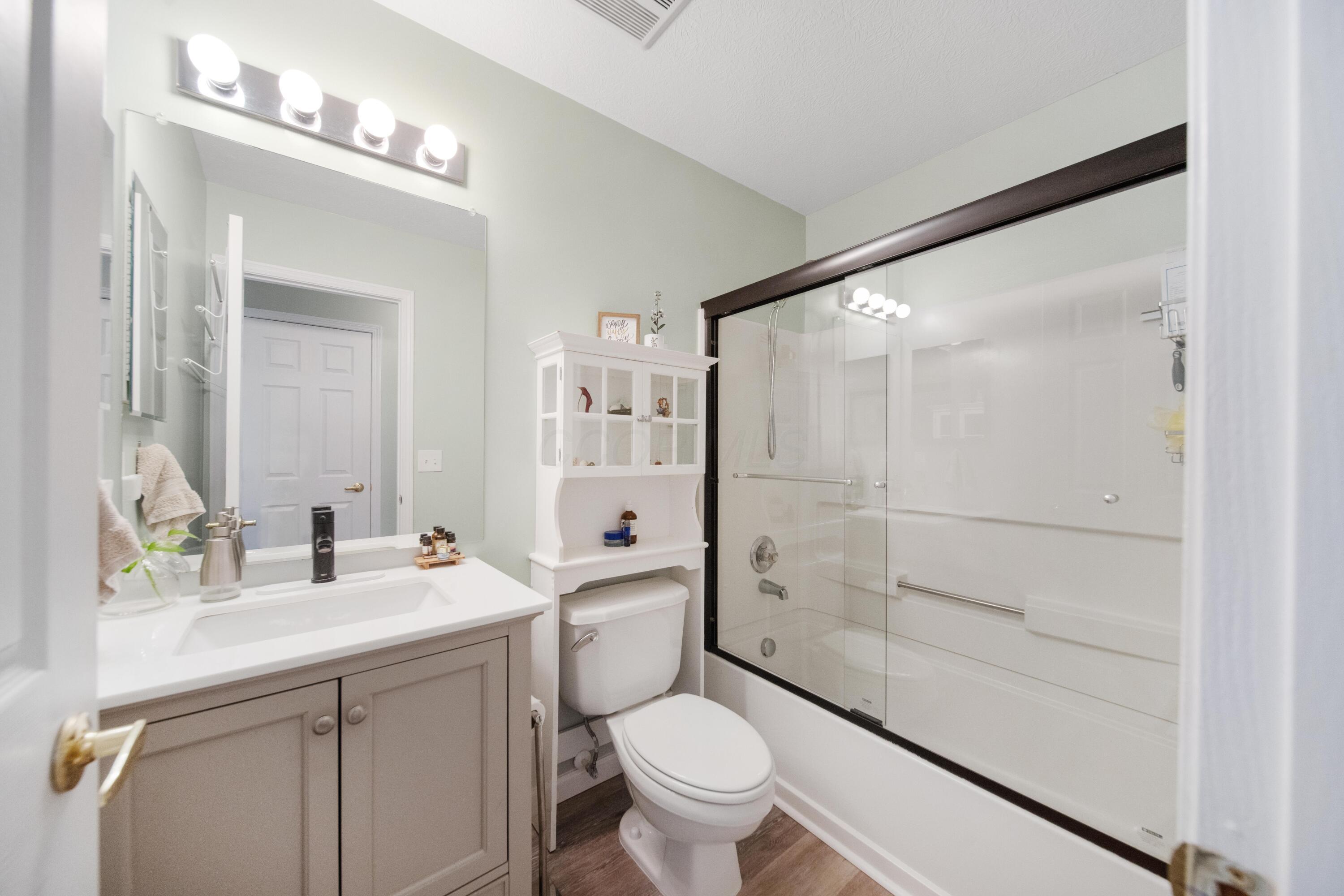 247 Brueghel, Blacklick, Ohio image 13
