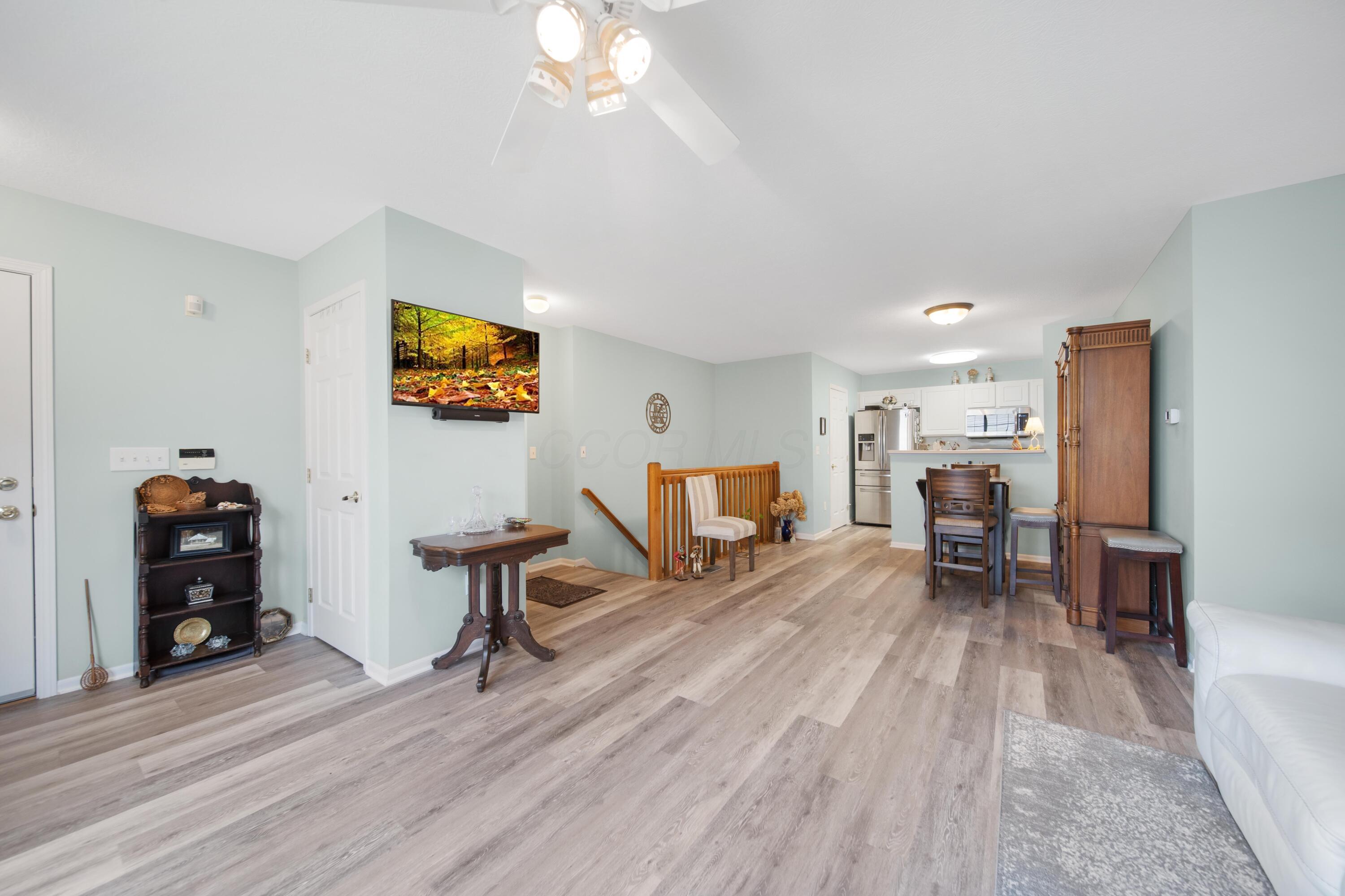 247 Brueghel, Blacklick, Ohio image 6