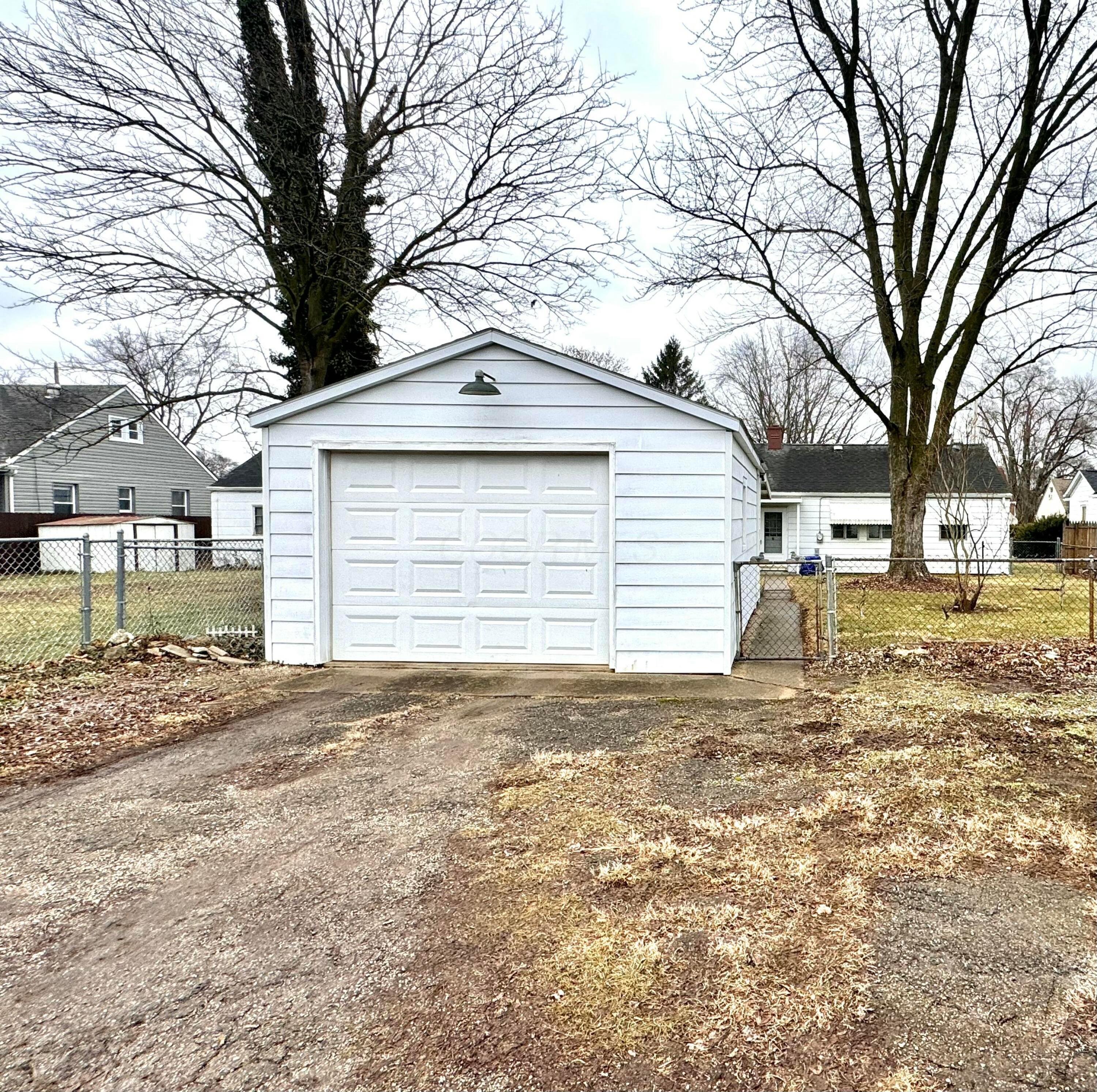 916 S Crawford Street, Troy, Ohio image 5