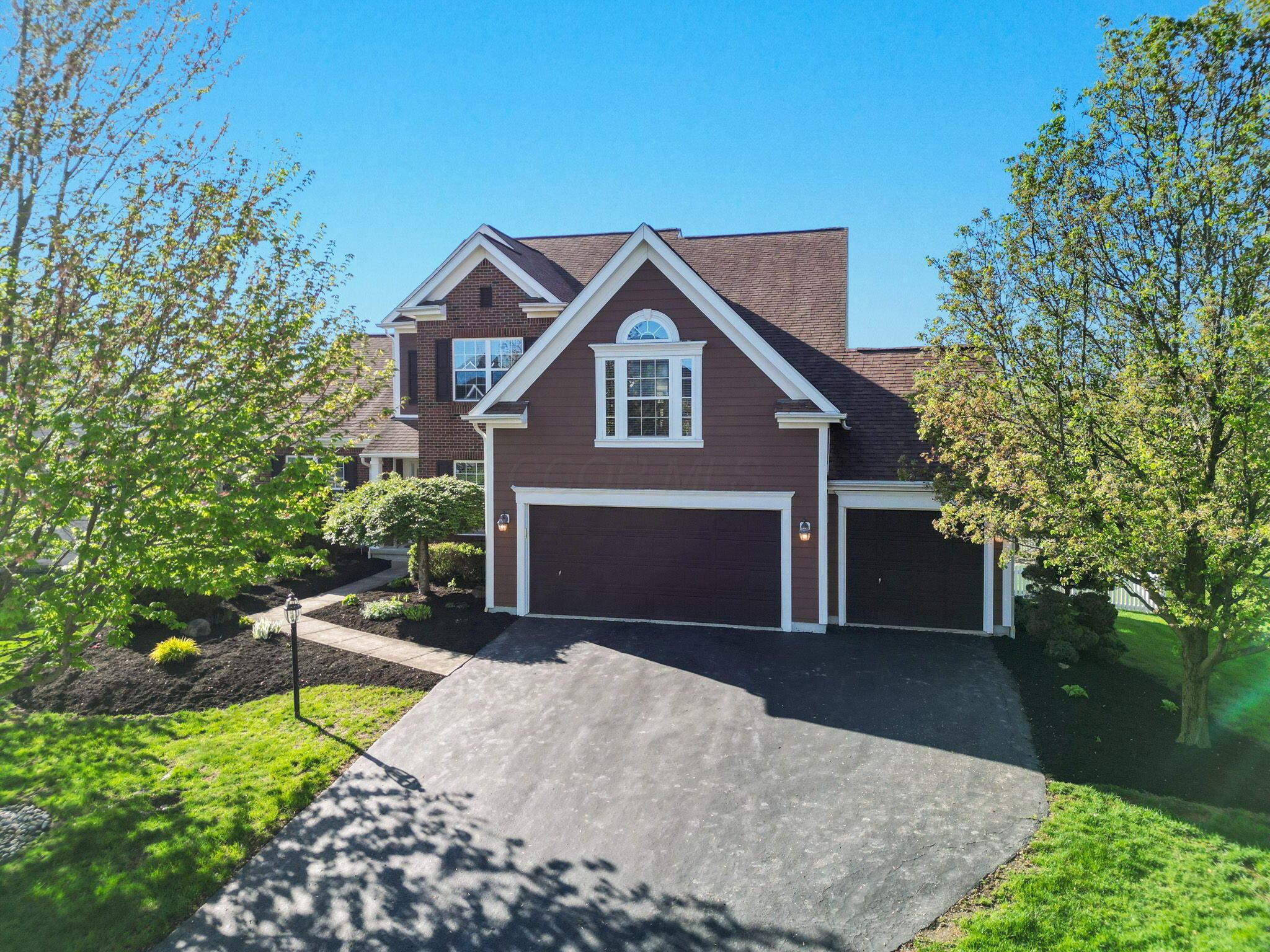 3311 Mccammon Estates Drive, Lewis Center, Ohio image 1