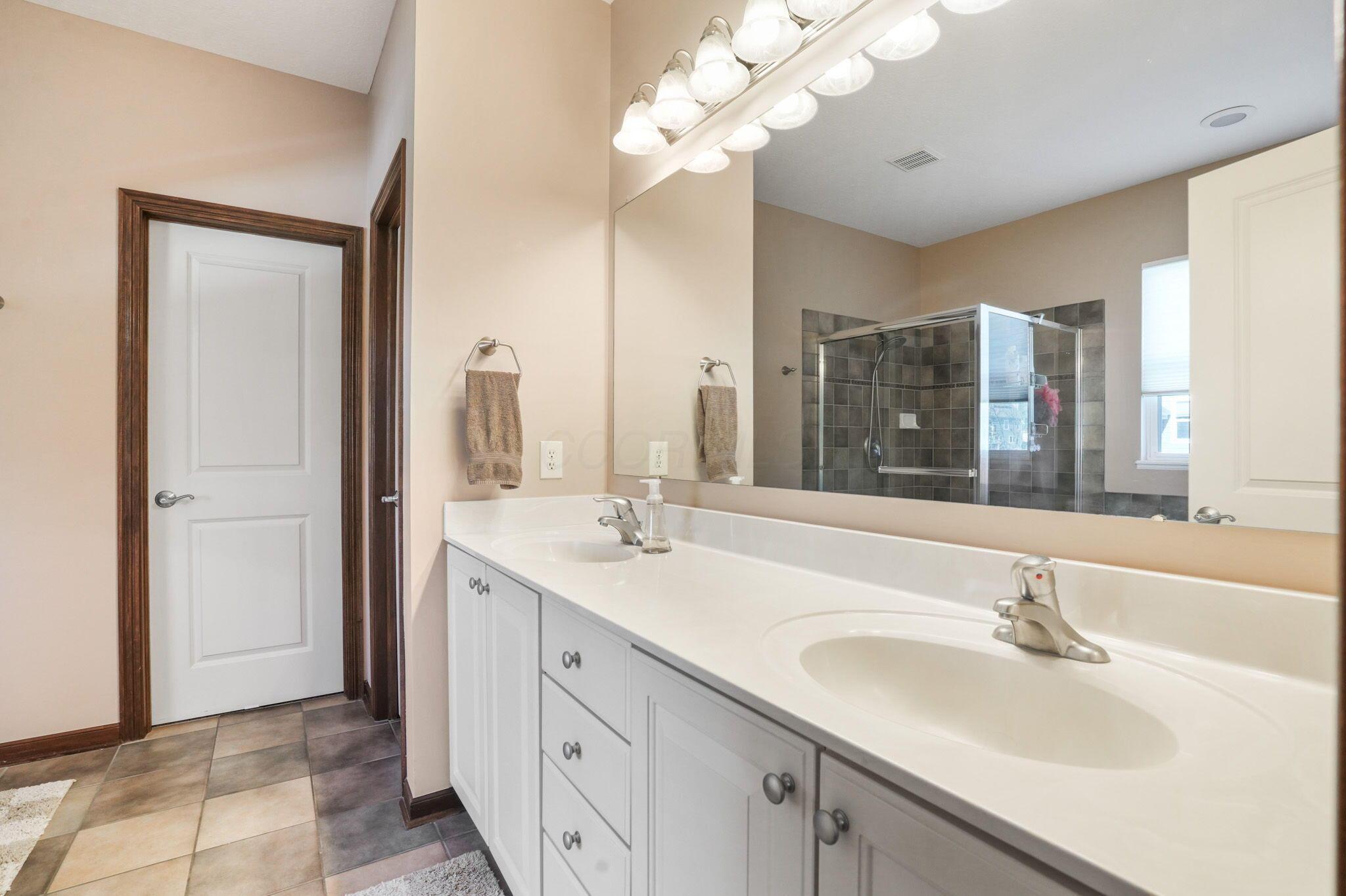 3311 Mccammon Estates Drive, Lewis Center, Ohio image 39