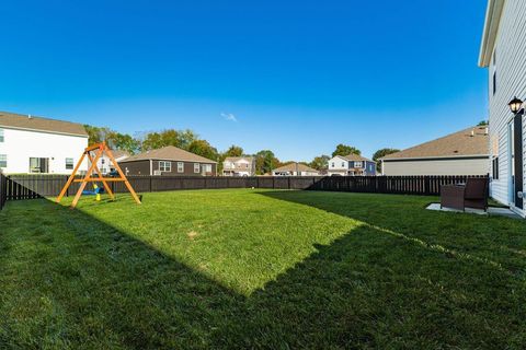 Tiny photo for 377 St James Gate Way, Newark, OH 43055 (MLS # 226002627)