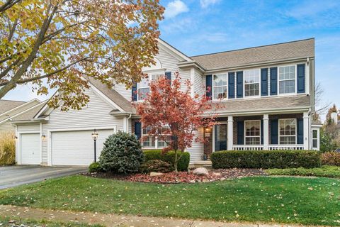 Photo of 6553 Weston Circle E, Dublin, OH 43016 (MLS # 225043803)