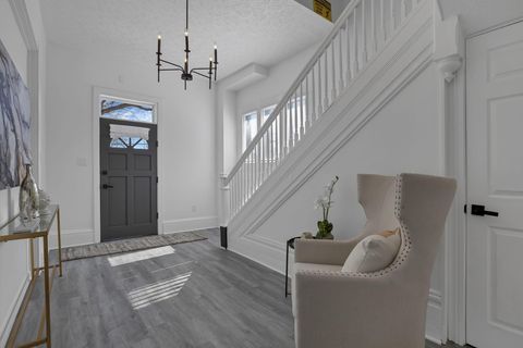 Photo of 269 S 18th Street, Columbus, OH 43205 (MLS # 226006274)