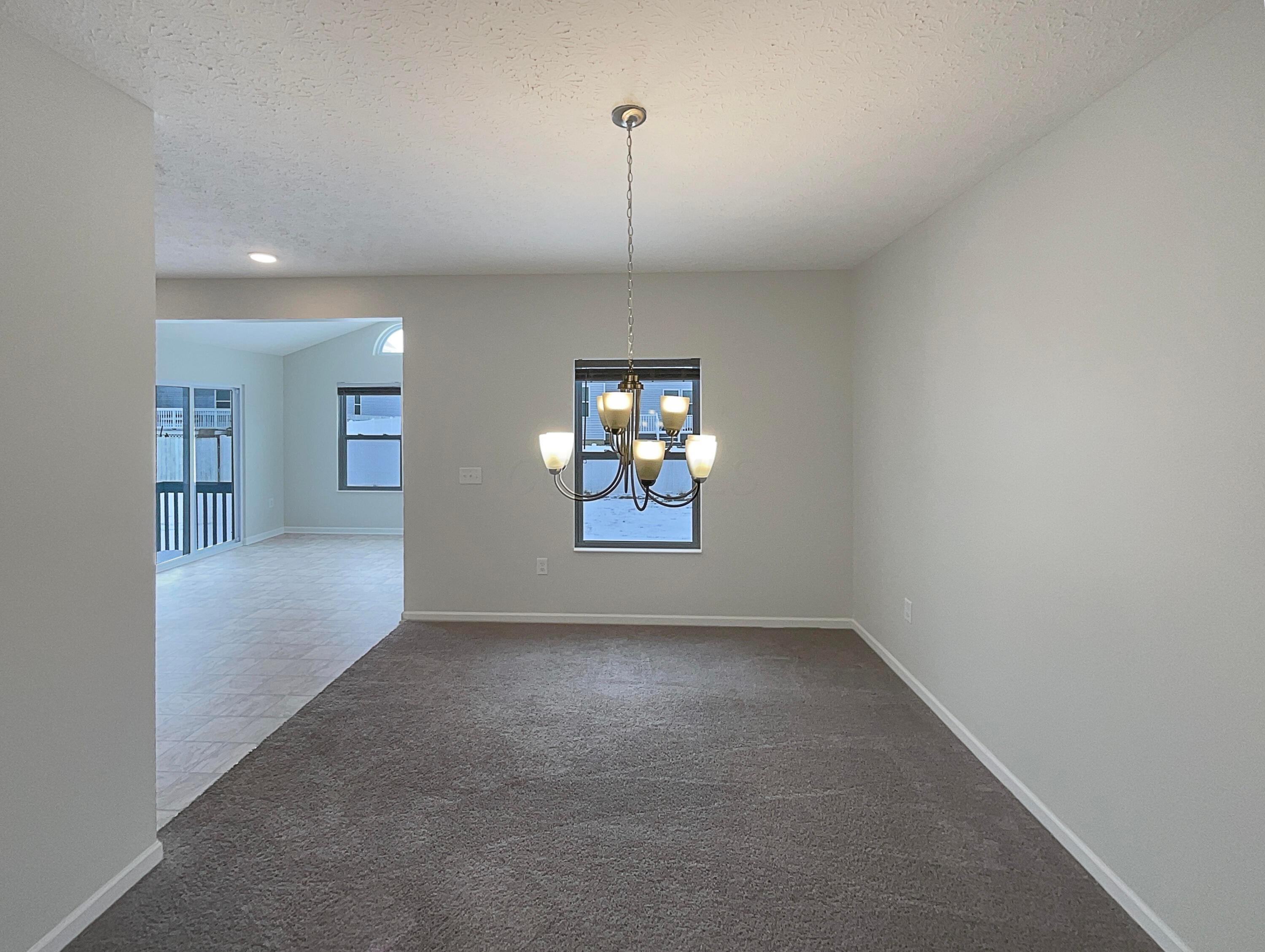 1128 Legacy Lane, Pataskala, Ohio image 11