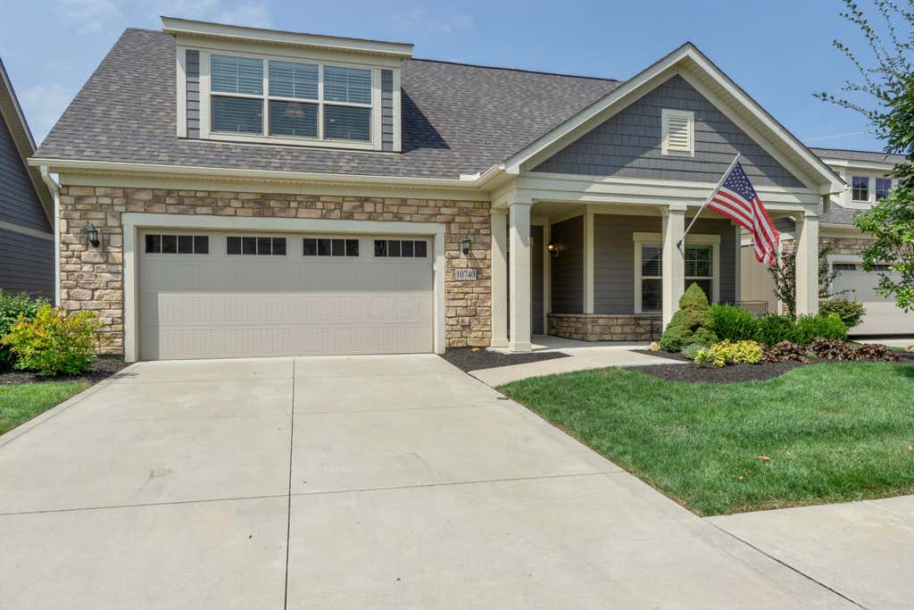 Photo of 10740 Killaloe Drive, Dublin, OH 43017 (MLS # 226030636)
