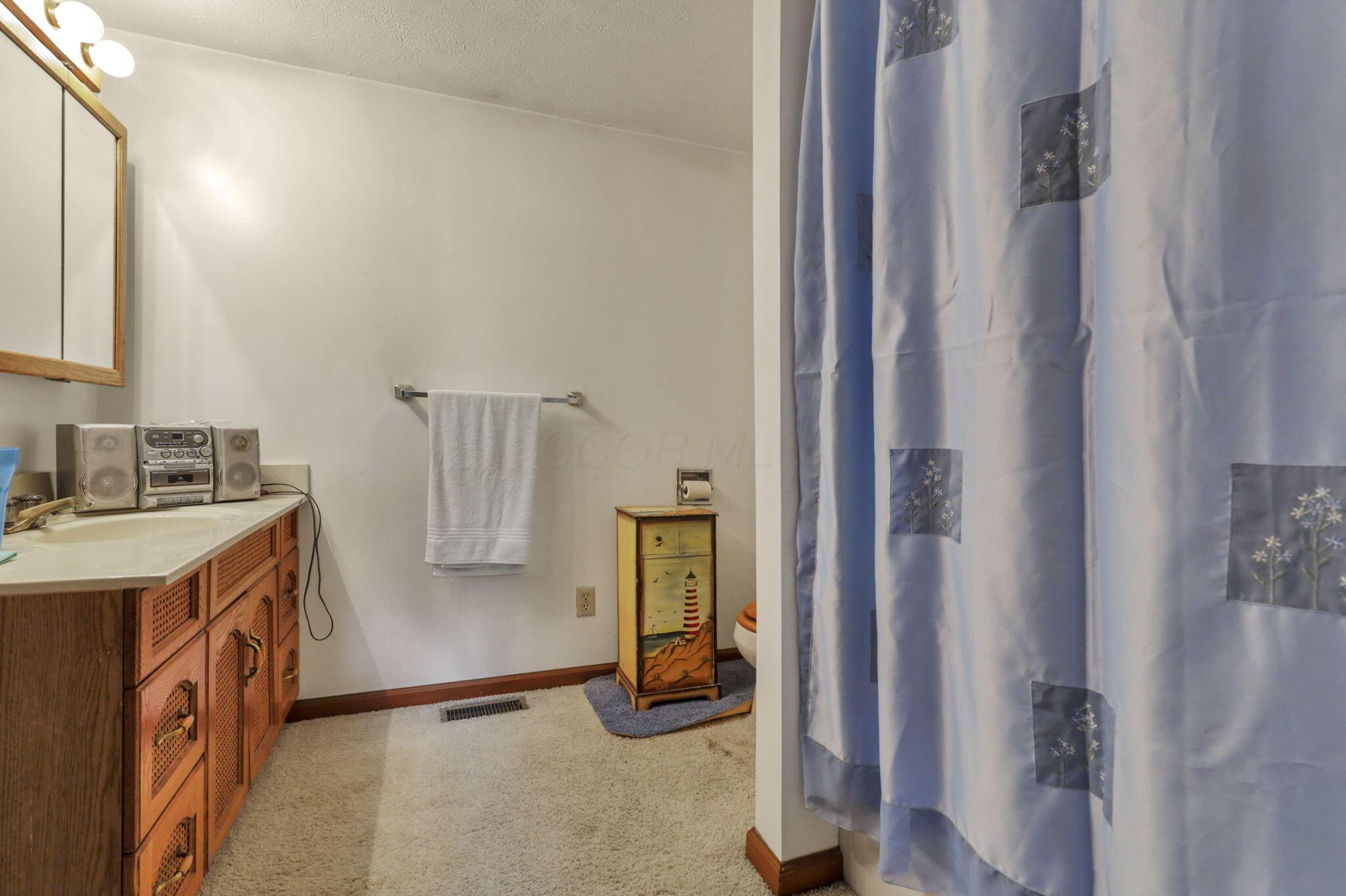 4420 Tavener Road, Newark, Ohio image 24