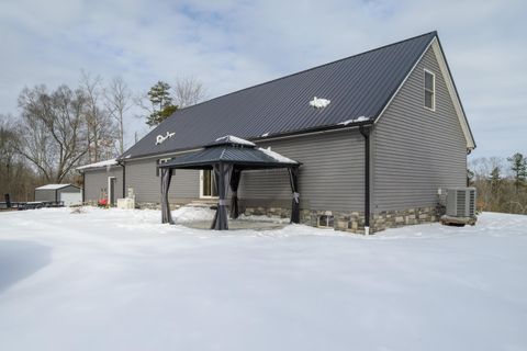 Tiny photo for 399 Wilder Road, Vinton, OH 45686 (MLS # 226003193)