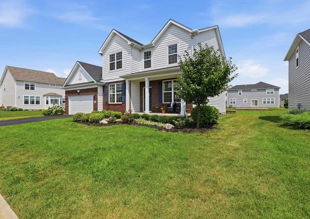 Photo of 637 Bald Eagle Drive, Delaware, OH 43015 (MLS # 226031076)