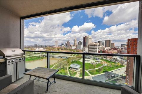 Tiny photo for 1 Miranova Place 1840 #1840, Columbus, OH 43215 (MLS # 226013103)