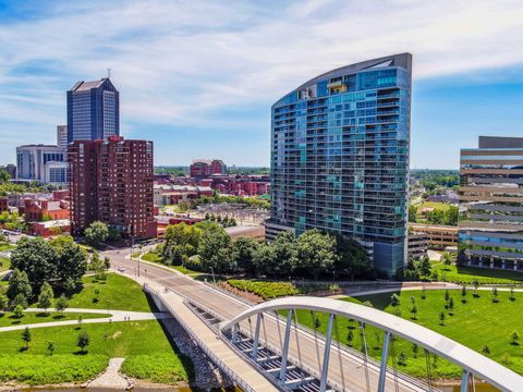 Tiny photo for 1 Miranova Place 1840 #1840, Columbus, OH 43215 (MLS # 226013103)