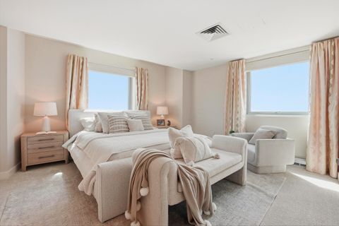 Tiny photo for 1 Miranova Place 1840 #1840, Columbus, OH 43215 (MLS # 226013103)