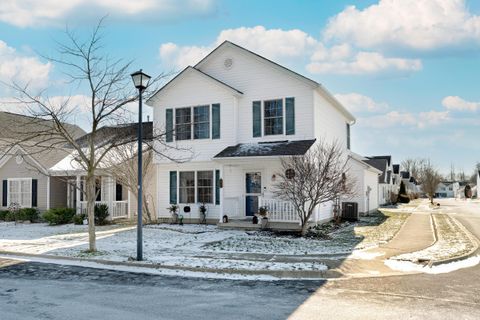 Photo of 145 Feathertip Lane, Lewis Center, OH 43035 (MLS # 226001992)