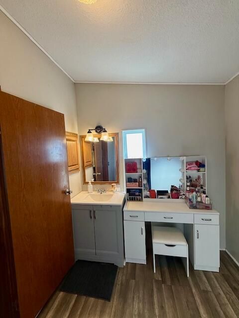 Tiny photo for 1949 Big Run Bluff Boulevard, Grove City, OH 43123 (MLS # 225044650)