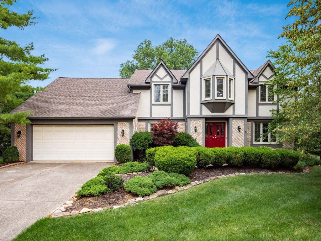 Photo of 5336 Aryshire Drive, Dublin, OH 43017 (MLS # 226024190)