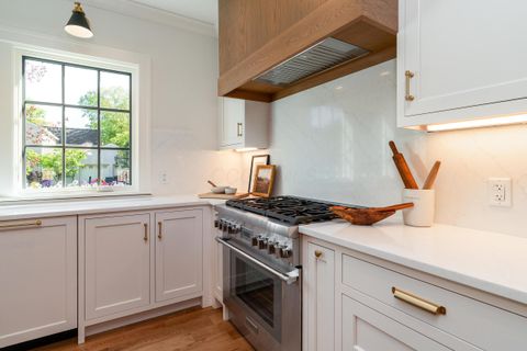 Tiny photo for 1565 Berkshire Road, Columbus, OH 43221 (MLS # 225039502)