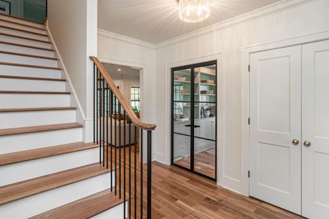 Tiny photo for 1565 Berkshire Road, Columbus, OH 43221 (MLS # 225039502)