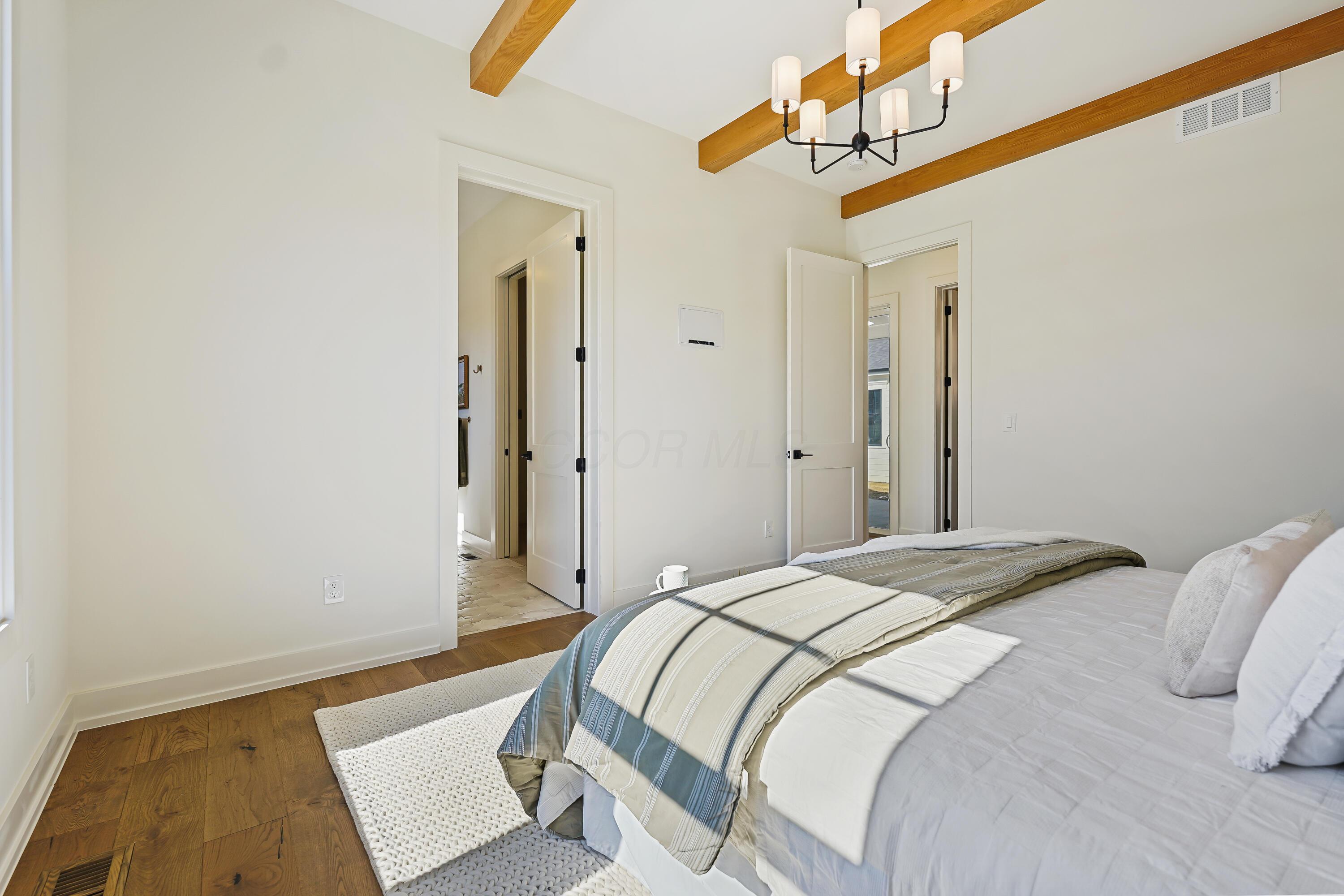 5578 Hickory Drive, Lewis Center, Ohio image 38