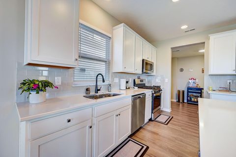 Tiny photo for 3938 Legacy Road, Powell, OH 43065 (MLS # 226003275)