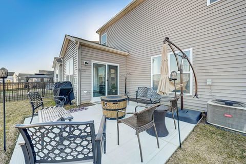 Tiny photo for 3938 Legacy Road, Powell, OH 43065 (MLS # 226003275)