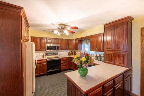 Tiny photo for 71 Barb Avenue, Heath, OH 43056 (MLS # 225039612)