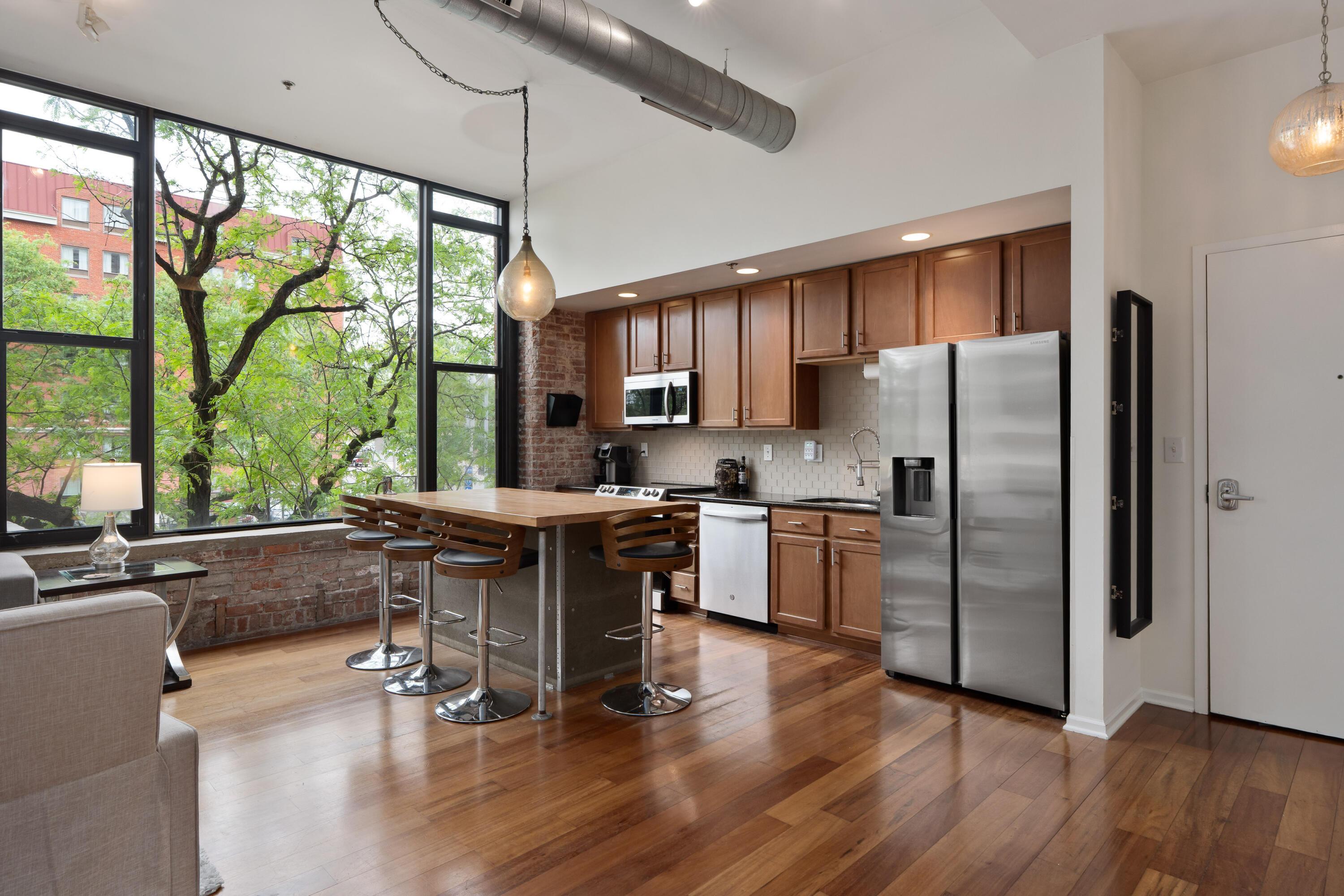 78 E Chestnut Street #205, Columbus, Ohio image 4