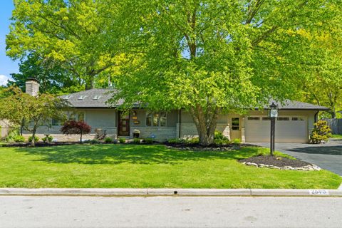 Photo of 2690 Donna Drive, Upper Arlington, OH 43220 (MLS # 226016459)