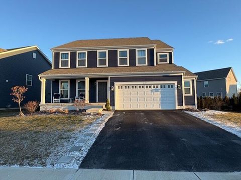 Photo of 427 Bethpage Boulevard, Commercial Point, OH 43116 (MLS # 226001597)