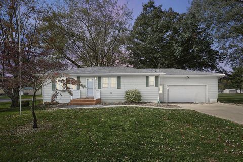 Photo of 5465 Old Logan Road SE, Lancaster, OH 43130 (MLS # 225040481) Photo of 5465 Old Logan Road SE, Lancaster, OH 43130 (MLS # 225040481)