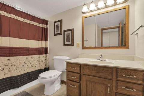 Tiny photo for 2584 Clark Drive, Grove City, OH 43123 (MLS # 225040136)