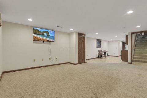 Tiny photo for 2584 Clark Drive, Grove City, OH 43123 (MLS # 225040136)