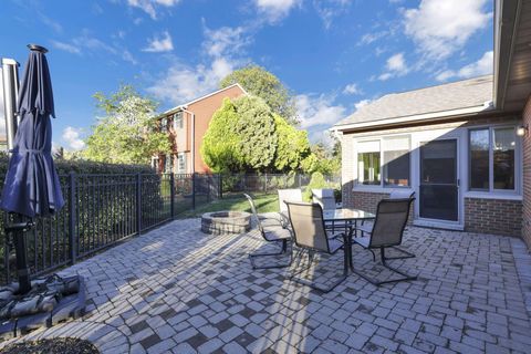 Tiny photo for 2584 Clark Drive, Grove City, OH 43123 (MLS # 225040136)