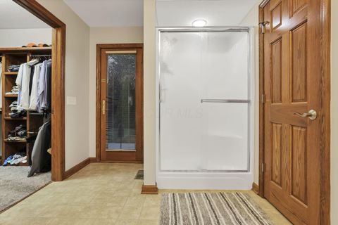 Tiny photo for 2584 Clark Drive, Grove City, OH 43123 (MLS # 225040136)