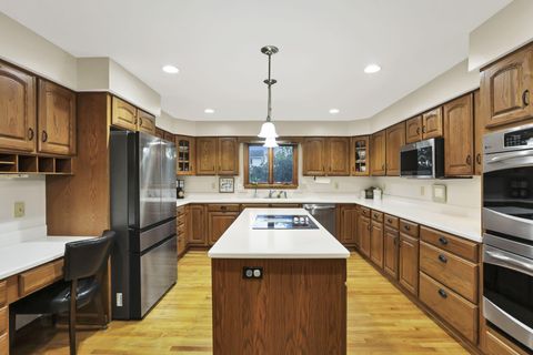 Tiny photo for 2584 Clark Drive, Grove City, OH 43123 (MLS # 225040136)