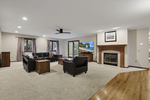 Tiny photo for 2584 Clark Drive, Grove City, OH 43123 (MLS # 225040136)