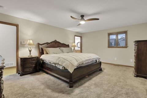 Tiny photo for 2584 Clark Drive, Grove City, OH 43123 (MLS # 225040136)