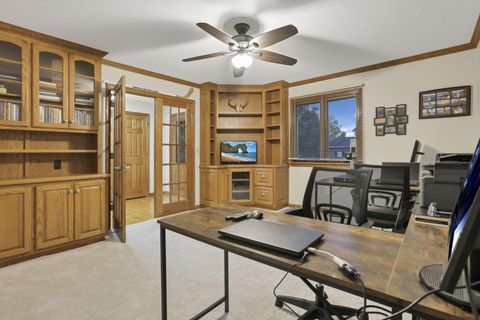 Tiny photo for 2584 Clark Drive, Grove City, OH 43123 (MLS # 225040136)