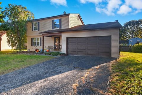 Photo of 6605 Hancock Court, Reynoldsburg, OH 43068 (MLS # 225039686)