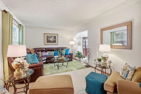 Tiny photo for 6605 Hancock Court, Reynoldsburg, OH 43068 (MLS # 225039686)