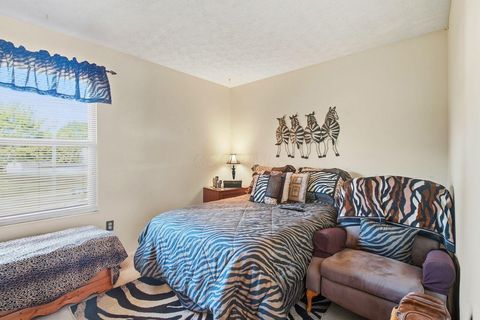Tiny photo for 6605 Hancock Court, Reynoldsburg, OH 43068 (MLS # 225039686)