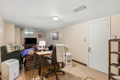 Tiny photo for 6605 Hancock Court, Reynoldsburg, OH 43068 (MLS # 225039686)