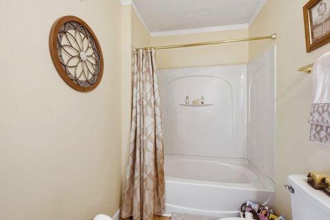 Tiny photo for 6605 Hancock Court, Reynoldsburg, OH 43068 (MLS # 225039686)